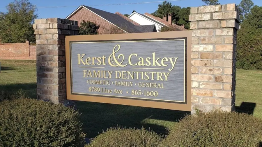 The Kerst & Caskey Family Dentistry sign at 8789 Line Avenue, Shreveport.